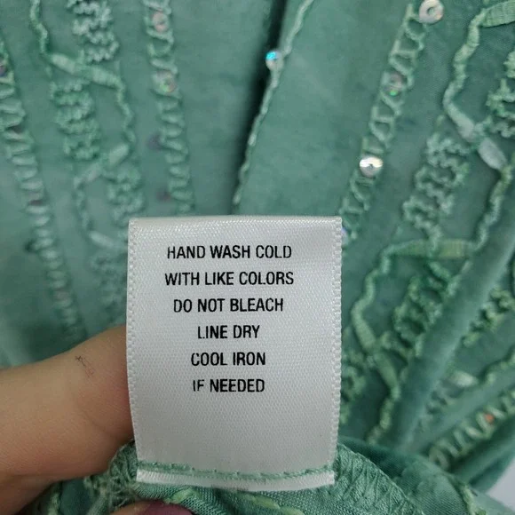 Sami & Jo Green Sequin Embellished Twist Front Blouse Womens Size 1X Plus Top - Picture 12 of 14